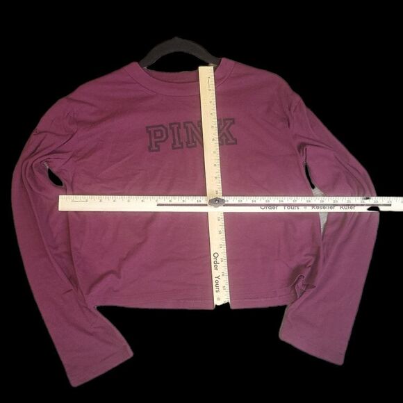 Victoria's Secret PINK Maroon L/S Semi-Cropped Pullover Graphic Top Sz SP - Picture 3 of 3